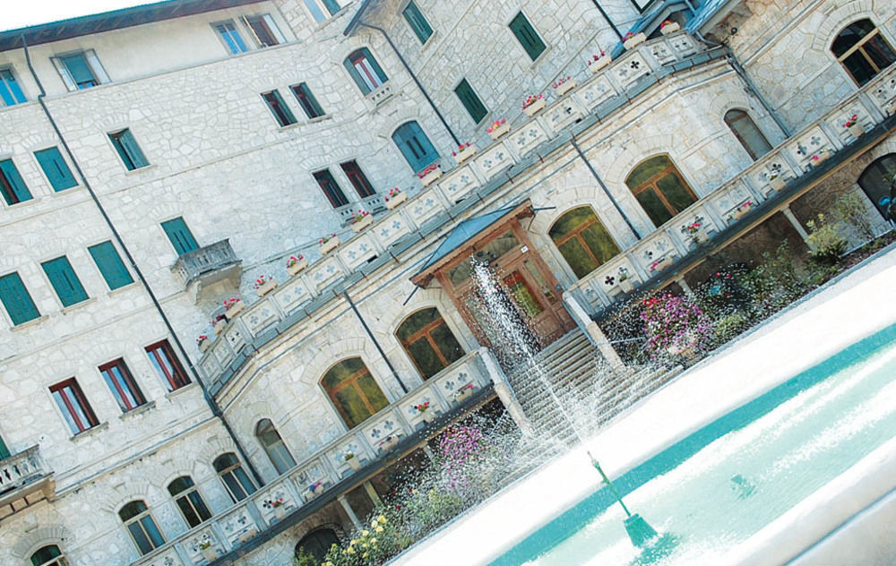Th Borca Di Cadore - Park Hotel Des Dolomites Екстер'єр фото